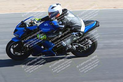 media/Jan-14-2024-SoCal Trackdays (Sun) [[2e55ec21a6]]/Turn 10 Inside (110pm)/